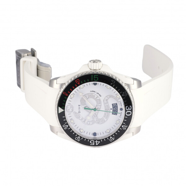 Мъжки часовник Gucci YA136330 Dive