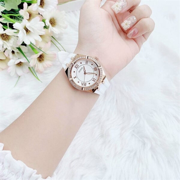 Дамски часовник GUESS COSMO GW0034L2