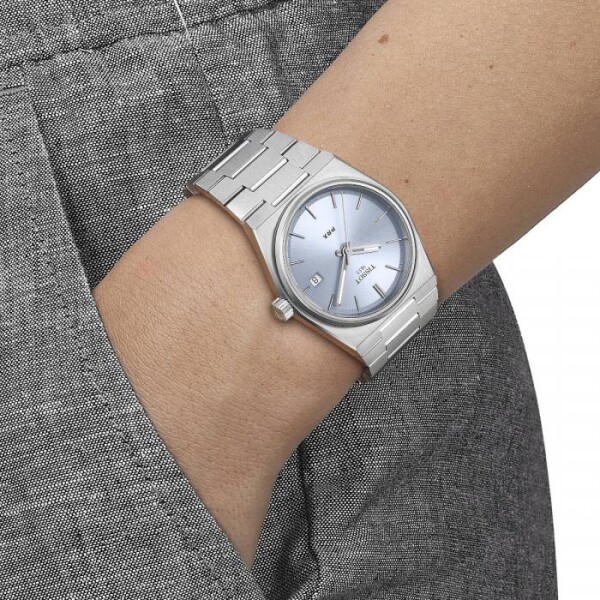 Дамски часовник Tissot T-Classic T137.210.11.351.00